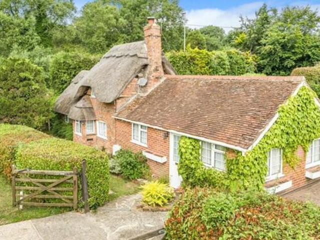 House for sale in Tadley, Priest Down
