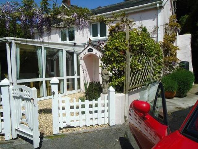 House for sale in Tenby, Pembrokeshire