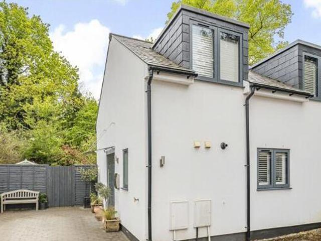House for sale in Thames Ditton, Elmbridge