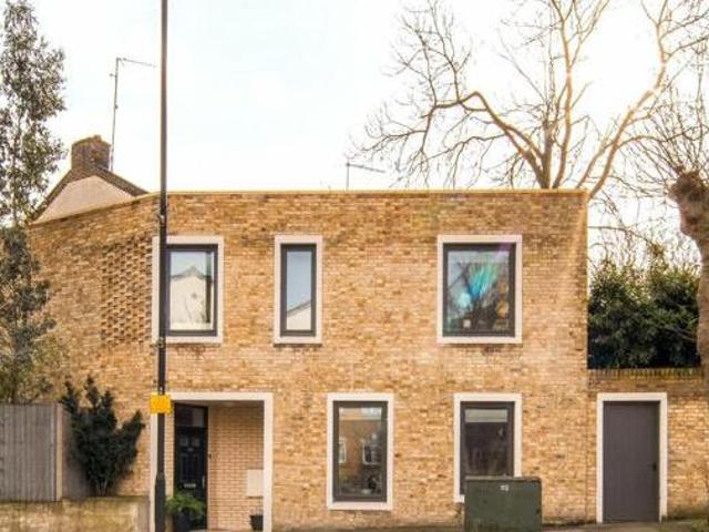 House for sale in City of London, Greater London
