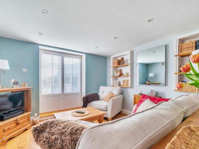 House for sale in Highcliffe, Winchester