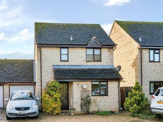 House for sale in Black Bourton, Oxfordshire