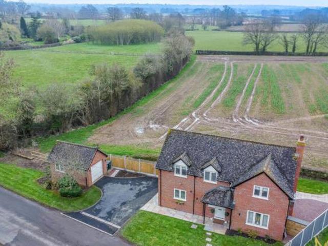 House for sale in Worcestershire