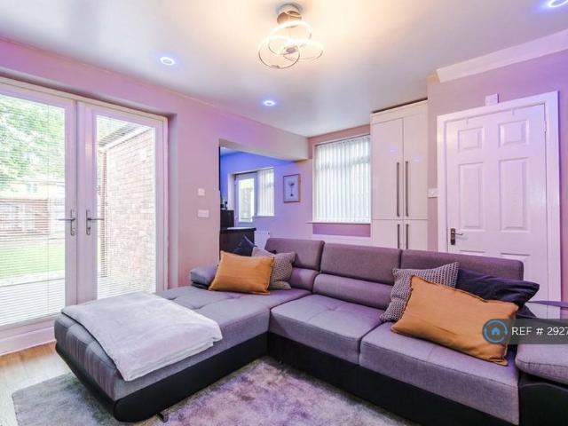 House for rent in Georgia, Greater Manchester
