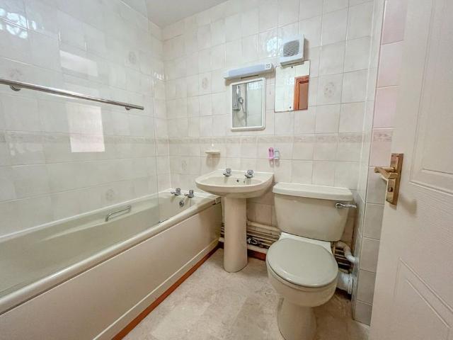 House for rent in Black Bourton, Oxfordshire