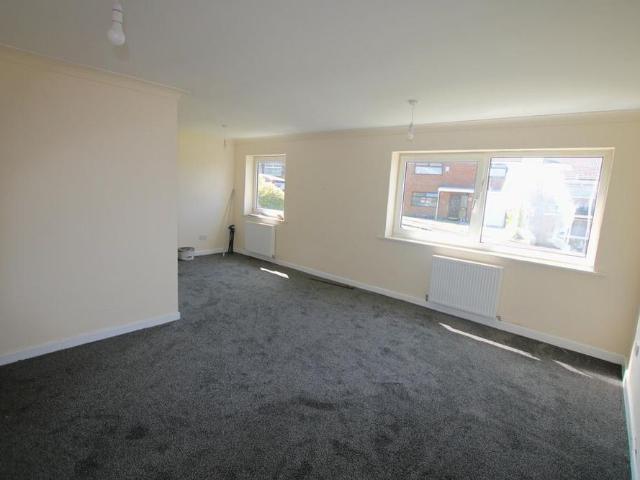House for rent in Queen's Park, Blackburn