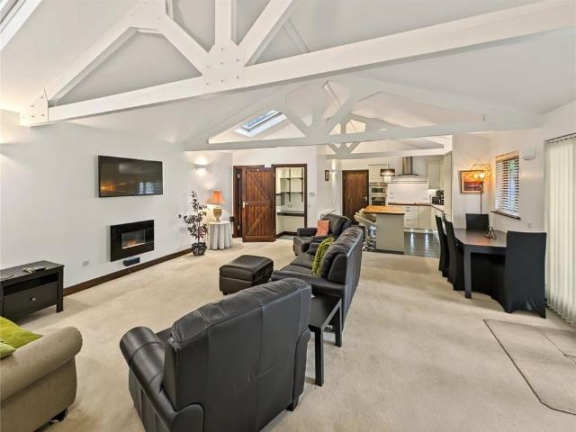 House for rent in Finchampstead