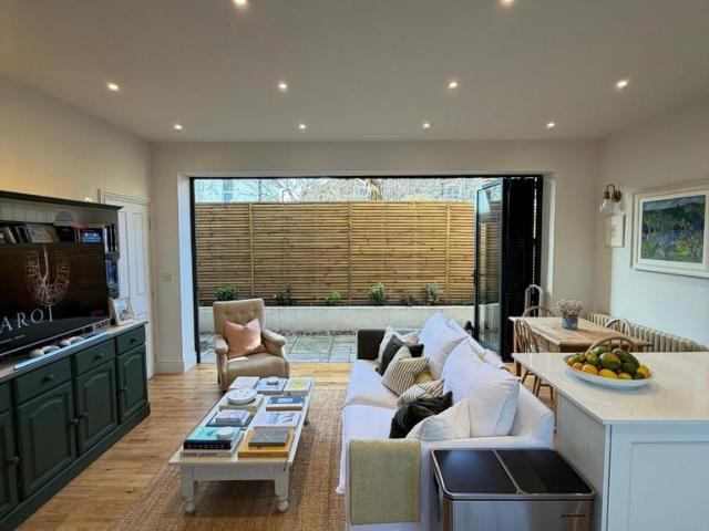 House for rent in Nunhead, Greater London