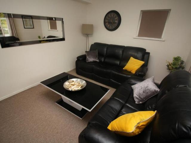House for rent in Cannon Park, West Midlands