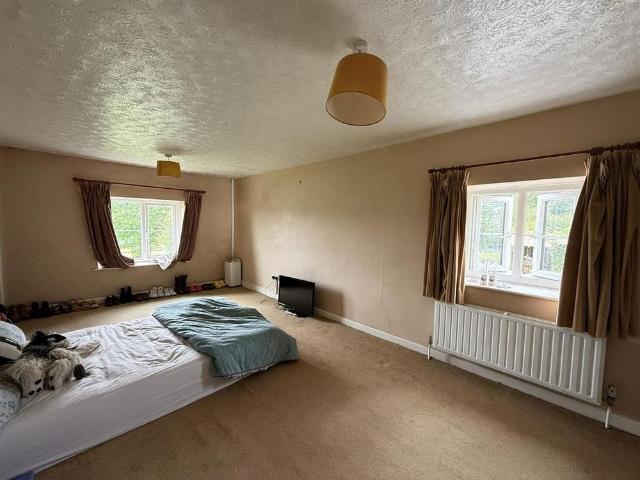 House for rent in West Exe, Newton St Cyres