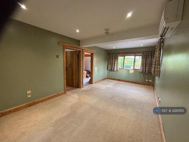 House for rent in Abergavenny
