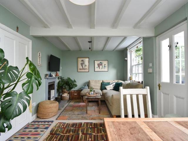 House for rent in Old Town, Guestling Green