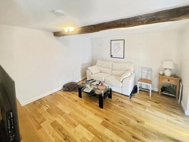 House for rent in Evershot, Oxfordshire
