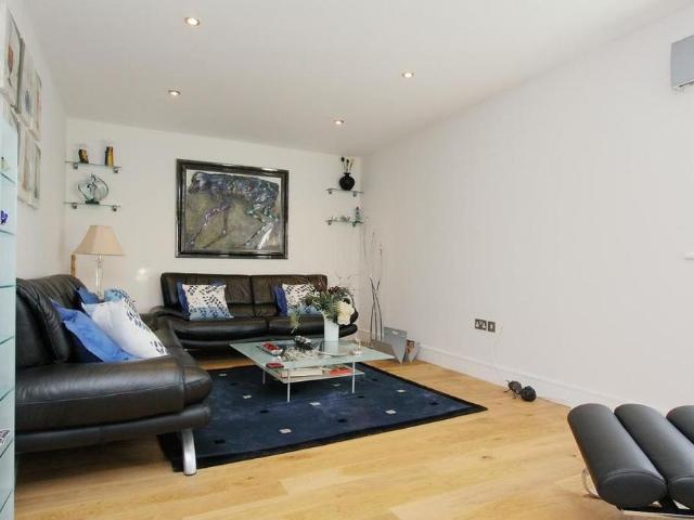 House for rent in Barton Stacey, Hampshire