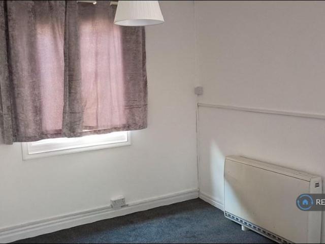 House for rent in Dale Hill, Essex