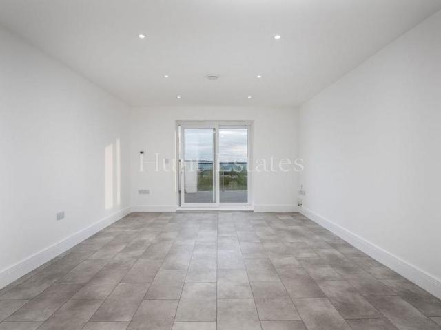 House for rent in Leyfields, Kettlebrook