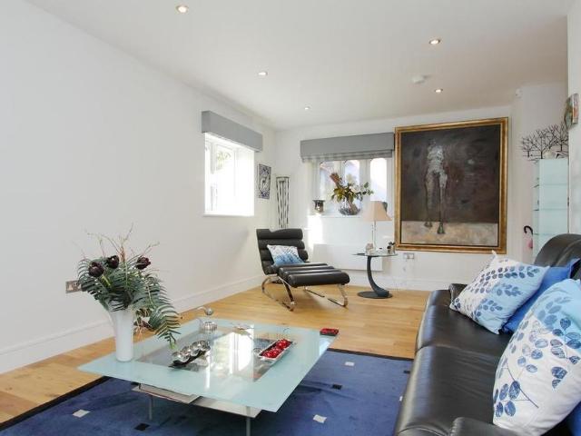 House for rent in Barton Stacey, Hampshire