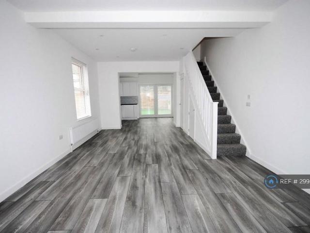 House for rent in Roselands, Eastbourne