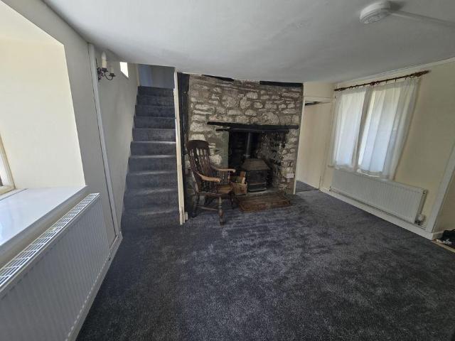 House for rent in Llangynidr