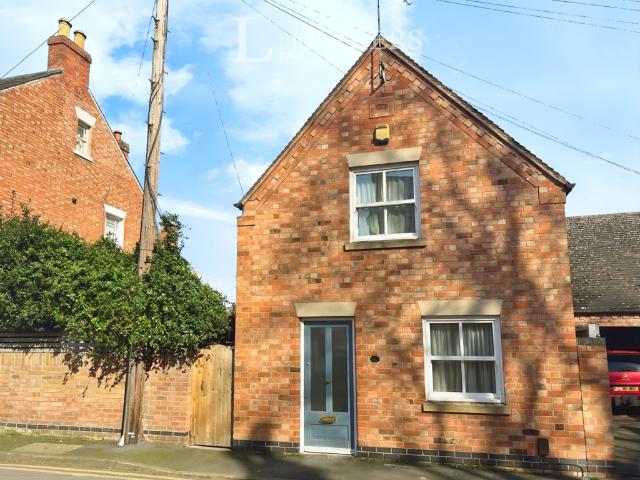 House for rent in Elmfield, Leicestershire