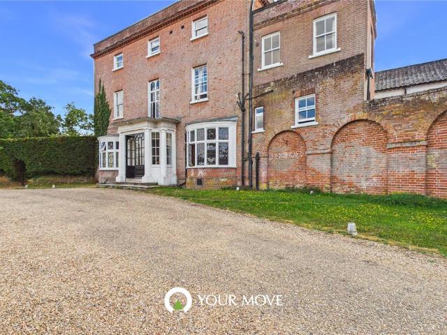 Flat for rent in Burgh St Peter, Norfolk