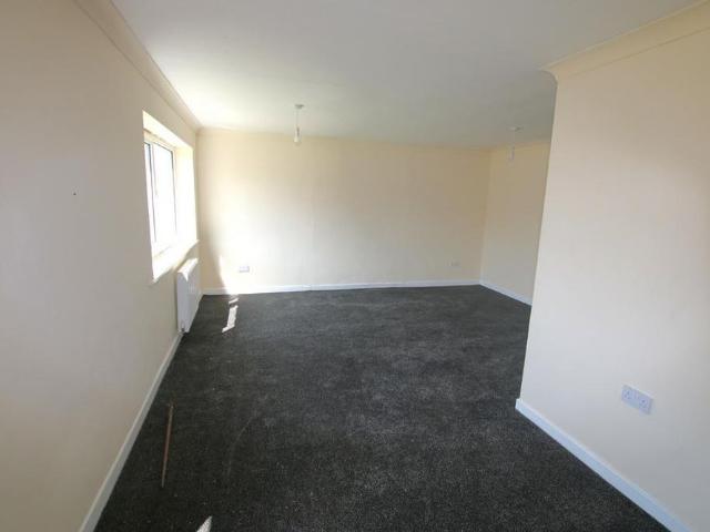 House for rent in Queen's Park, Blackburn