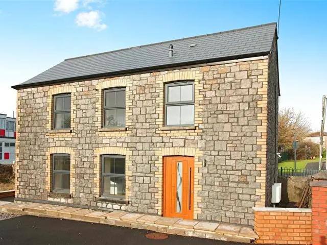 Apartment for rent in Llanharry