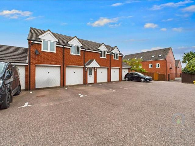 Apartment for rent in Upton, Duston