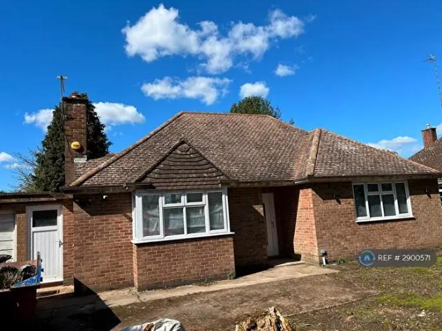 Apartment for rent in Cawston, New Bilton