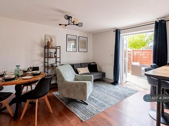 Apartment for rent in Old Marston, The Slade