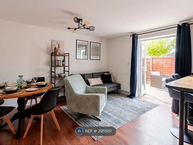 Apartment for rent in Old Marston, The Slade