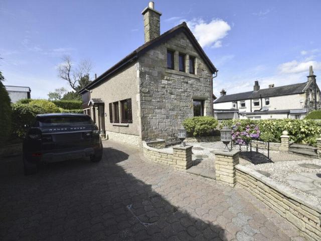 House for sale in Airdrie, Scotland