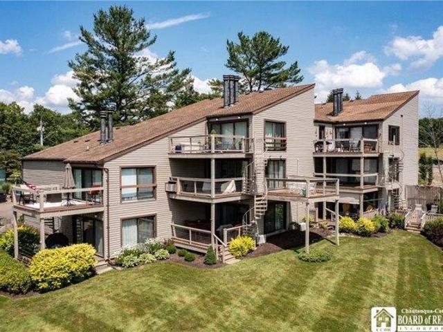 Condo for sale in Dewittville