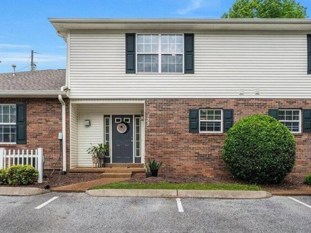 Condo for sale in Dickson, Tennessee