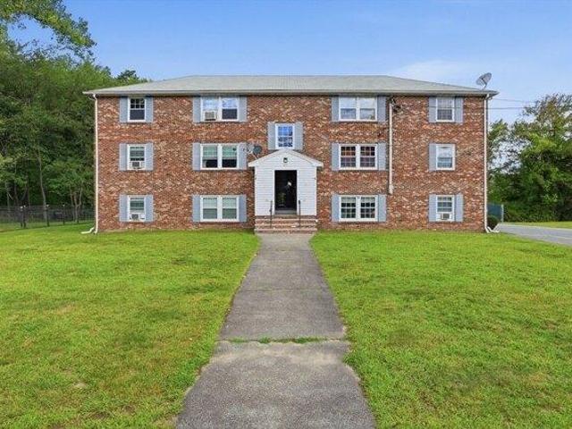 Condo for sale in Dracut, Massachusetts