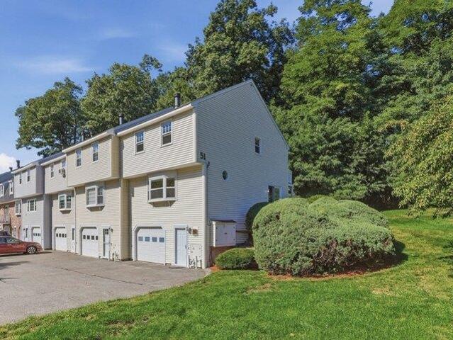 Condo for sale in Dracut, Middlesex County