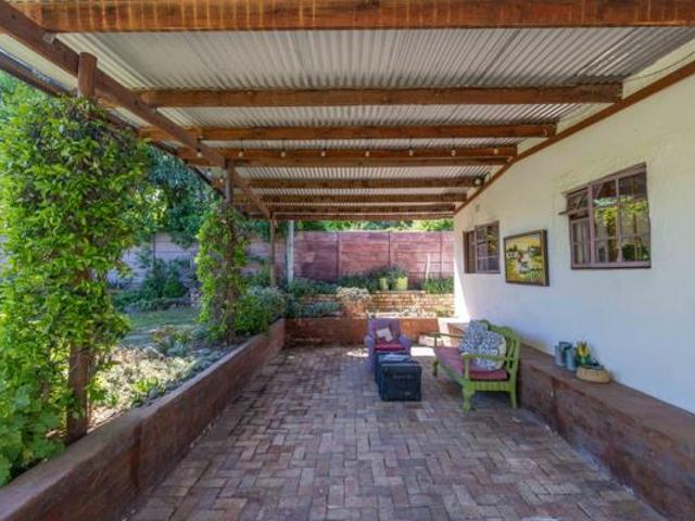 House for sale in Makhanda, Makana Local Municipality