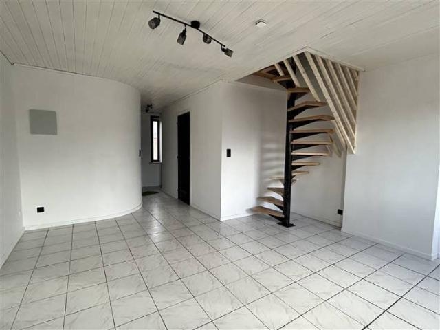 Appartement location à Leuze-en-hainaut, Wallonie