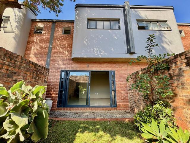 Apartment for rent in Waterkloof, Gauteng