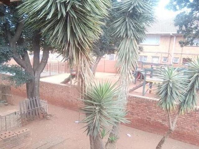 Apartment for rent in Bordeaux, Randburg