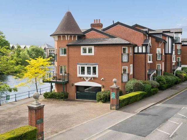 Apartment for sale in Fishery, Maidenhead