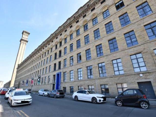Apartment for sale in West Yorkshire