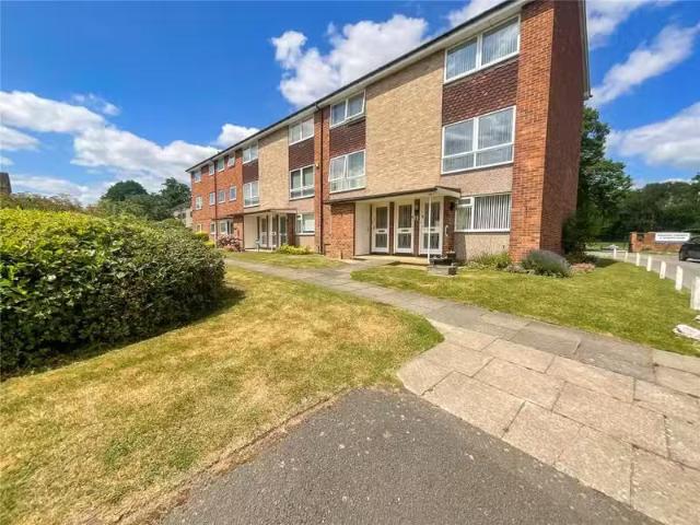 House for rent in Gun Hill, Warwickshire