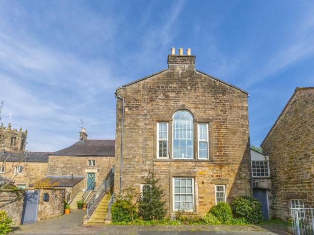 Flat for sale in Hornby-with-Farleton, Bare