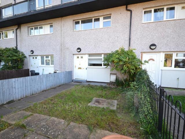Flat for sale in Canley, Coventry