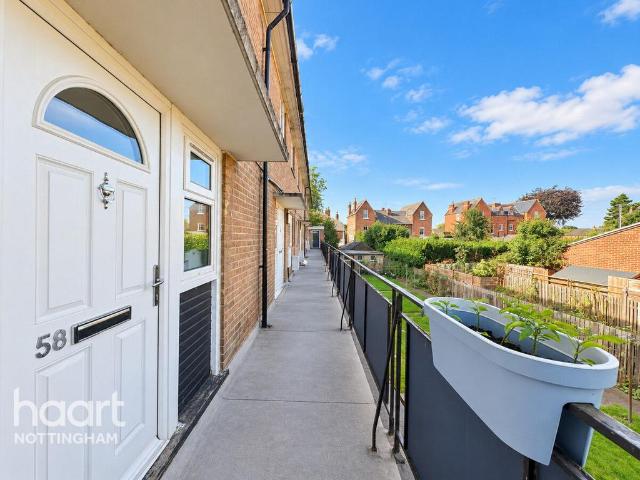 Flat for sale in Radcliffe on Trent, Rushcliffe