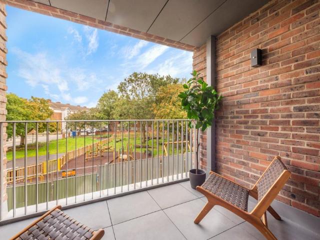Flat for sale in Tottenham Hale, Greater London