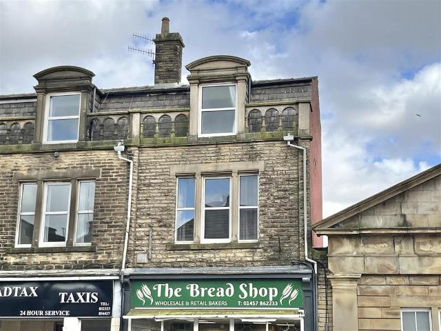 Flat for sale in Whitfield, Charlesworth