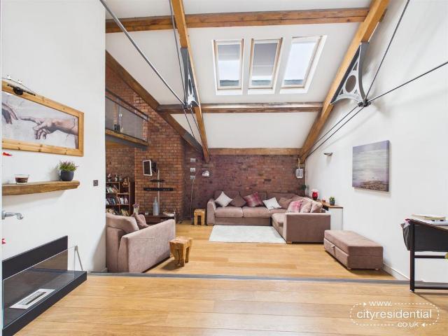 Flat for sale in City Centre, Calderstones