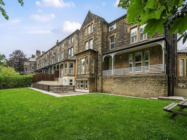Flat for sale in Chapeltown, West Yorkshire